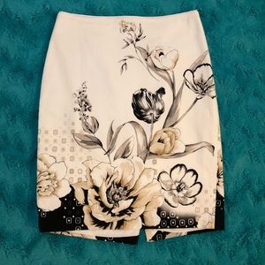 White pencil skirt